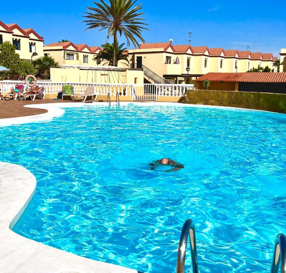 Paola Comfort Apartment Costa Calma Bagian luar foto
