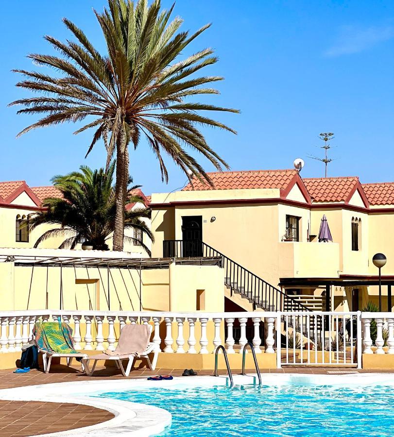 Paola Comfort Apartment Costa Calma Bagian luar foto